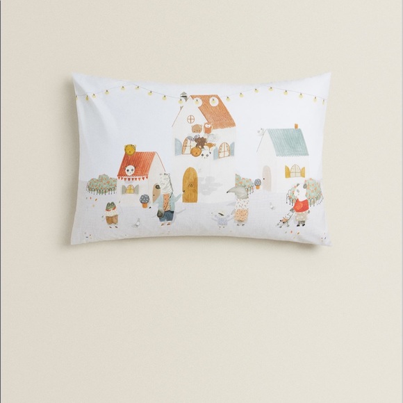 Zara 2 reversible pillow cases 12”x19.5” - Picture 2 of 3
